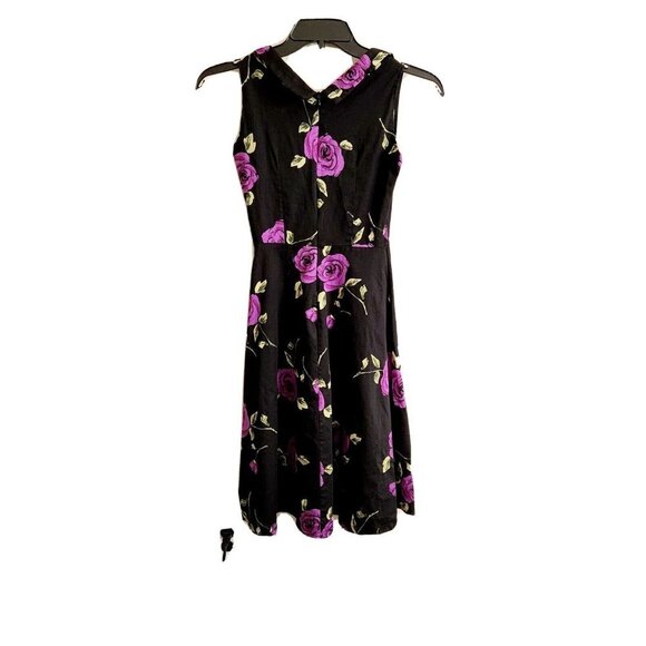 Dollz & Dames Black Purple Rose Pattern Swing Dress Size Small Rockabilly Pinup - Picture 3 of 6